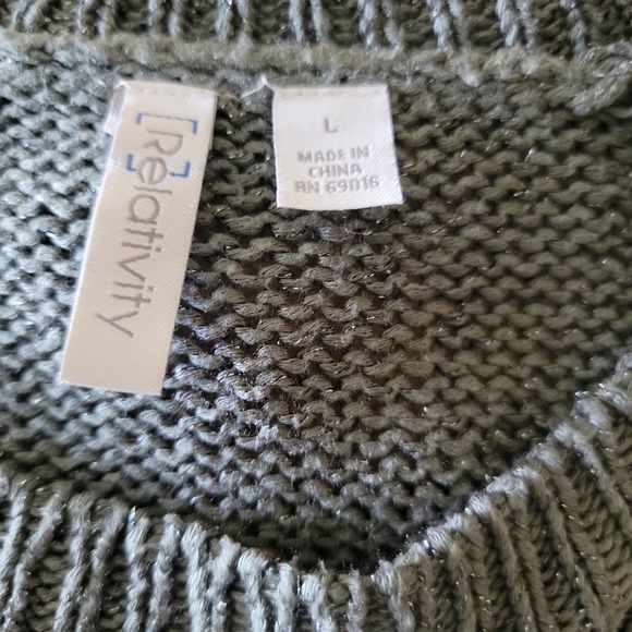 Relativity Grey Sparkle Knit Sweater Size L - Picture 4 of 4